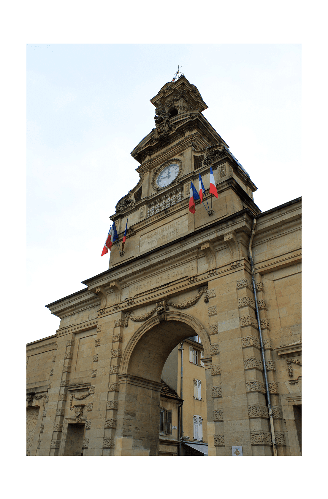 Pontarlier-alentours-haut-doubs nettoyage a pontarlier professionnel fin de bail fin de chantier déménagement clean du o entreprise de nettoyage ménage-19
